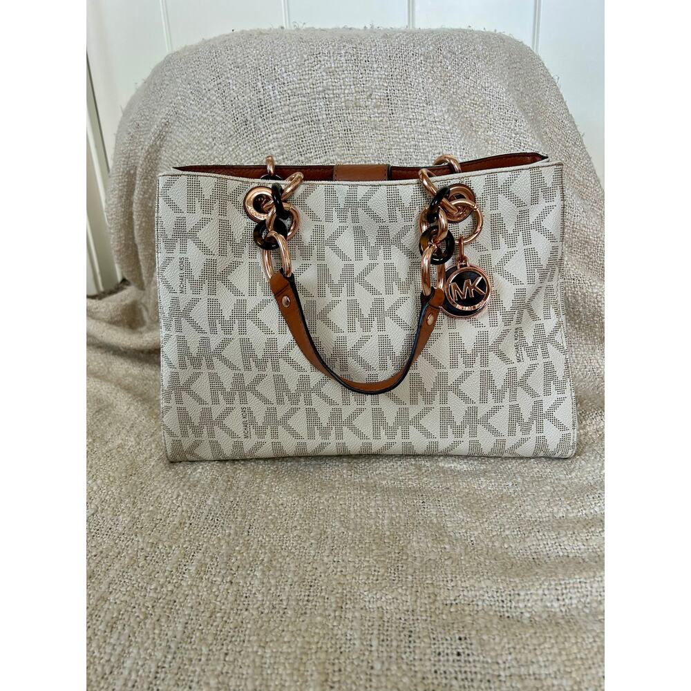 Michael Kors Cynthia MK Signature Monogram Satchel Handbag - Picture 4 of 9